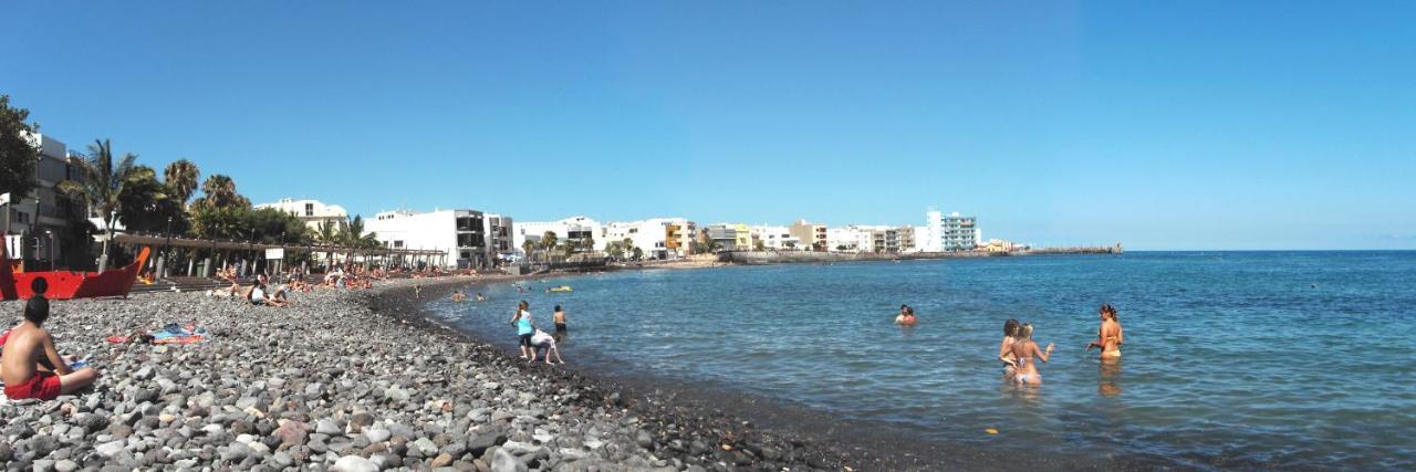 Arinaga Beach Apartment Exterior photo